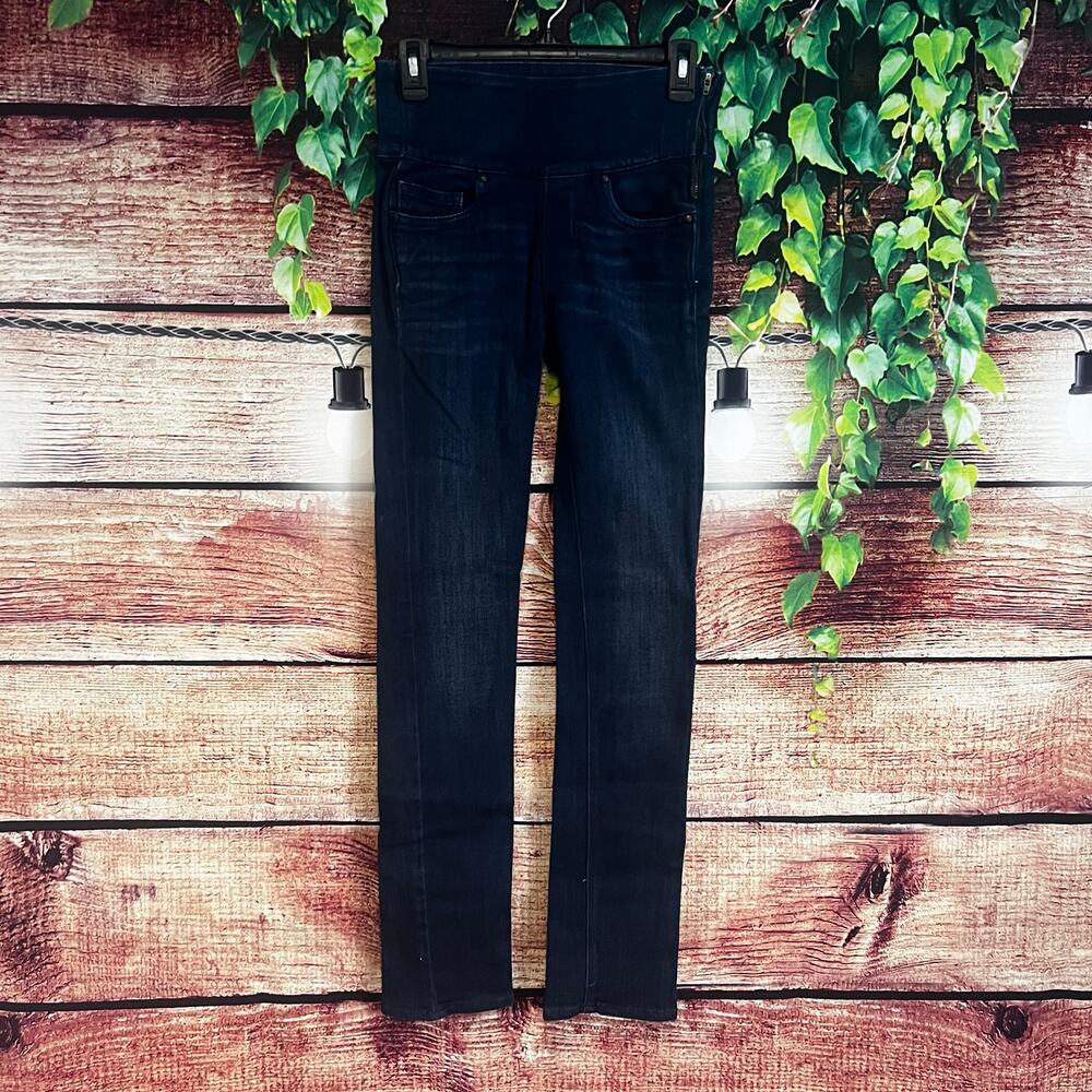 Spanx Jeans Jeggings Pants Size 26 Signature Straight Leg Blue Stretchy Pull On
